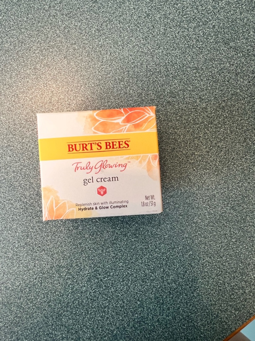 Burt's Bees Truly Glowing Gel Cream